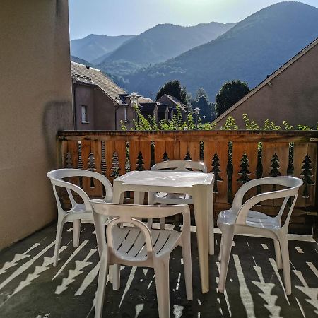 Appartement T3 dans résidence Juzet-de-Luchon Exterior foto