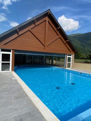 Appartement T3 dans résidence Juzet-de-Luchon Exterior foto